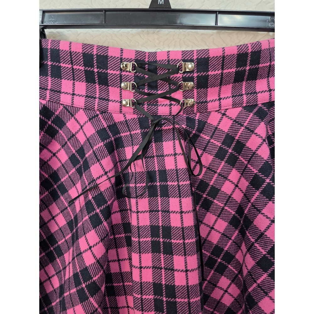 Hot Topic Skater Skirt Womens Medium Pink Black Plaid Good Lace Up Corset Emo - Picture 2 of 6
